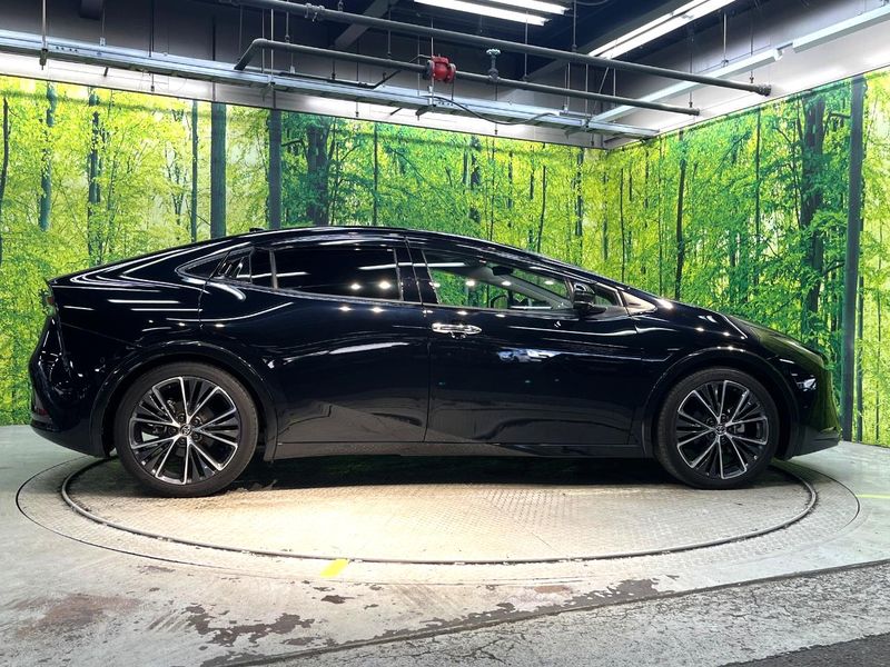 2023 Toyota Prius 6AA-MXWH60 (UW-6aacad4c3142c)[22]