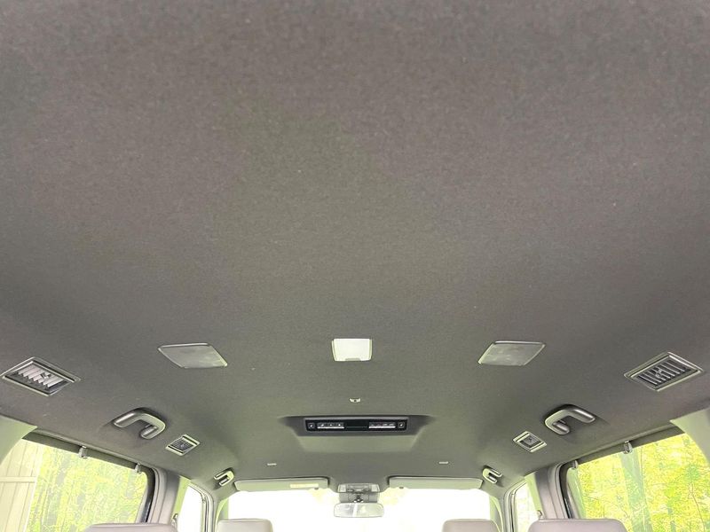 2023 Toyota Voxy 6BA-MZRA90W (UW-6aacad5ed17d2)[8]