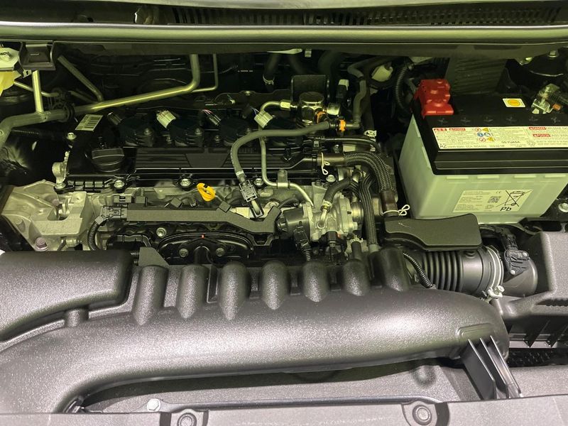 2024 Toyota Voxy 6BA-MZRA90W (UW-6aacad619ebab)[4]
