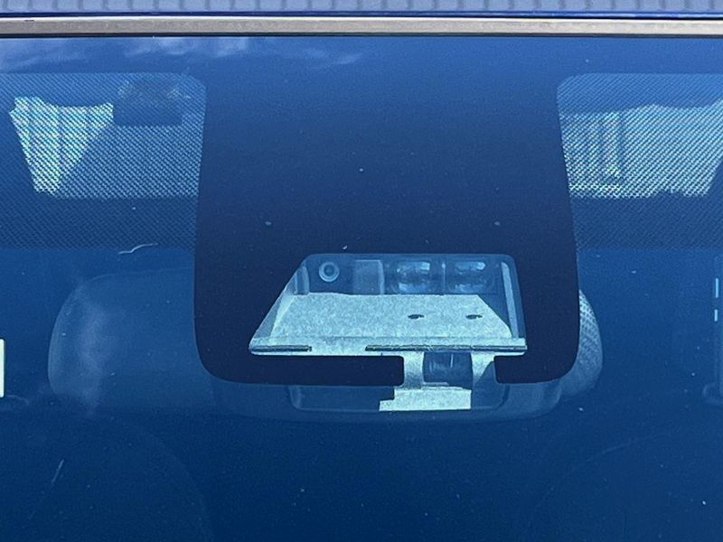 2021 Toyota Aqua 6AA-NHP10 (UW-6aacad6f8bc1b)[13]