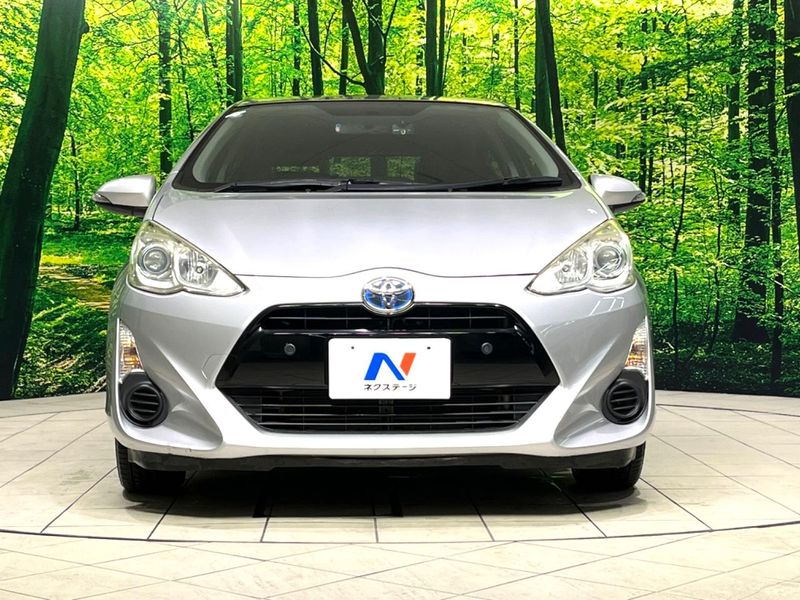 2016 Toyota Aqua DAA-NHP10 (UW-6aacad747d6b2)[16]