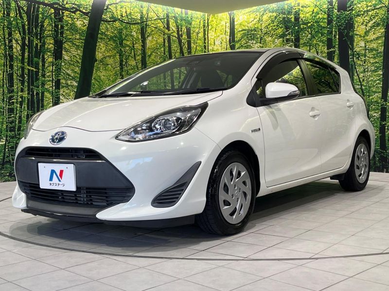 2017 Toyota Aqua DAA-NHP10 (UW-6aacad761d971)[6]