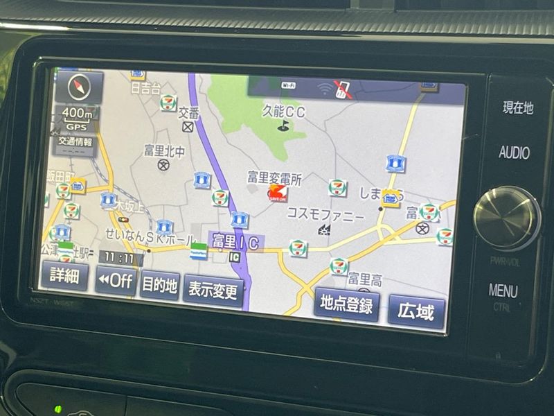 2017 Toyota Aqua DAA-NHP10H (UW-6aacad777c39e)[11]