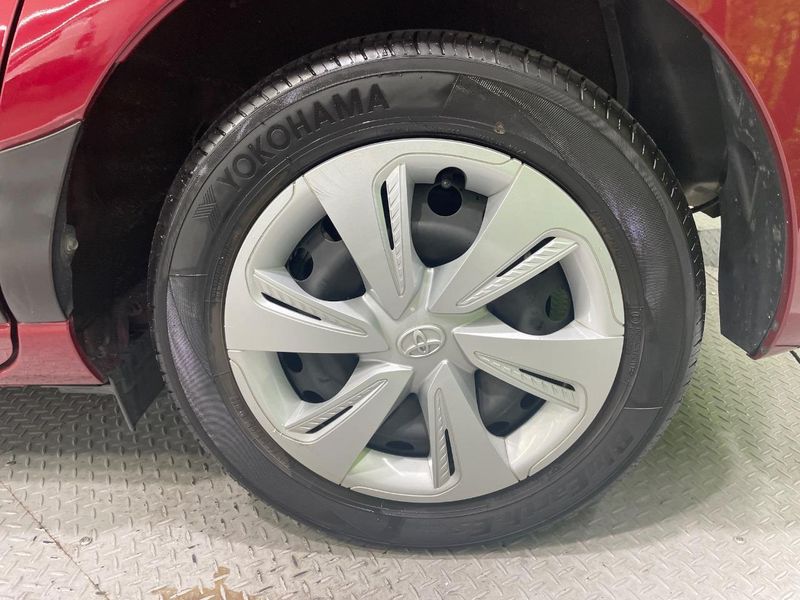 2019 Toyota Sienta DBA-NSP170G (UW-6aacad8743eeb)[12]