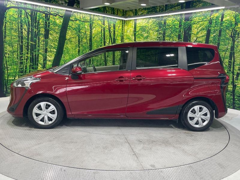 2019 Toyota Sienta DBA-NSP170G (UW-6aacad8743eeb)[14]