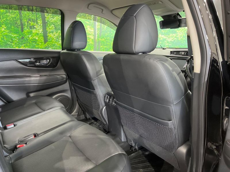 2021 Nissan X-Trail 5BA-NT32 (UW-6aacad90780f8)[24]