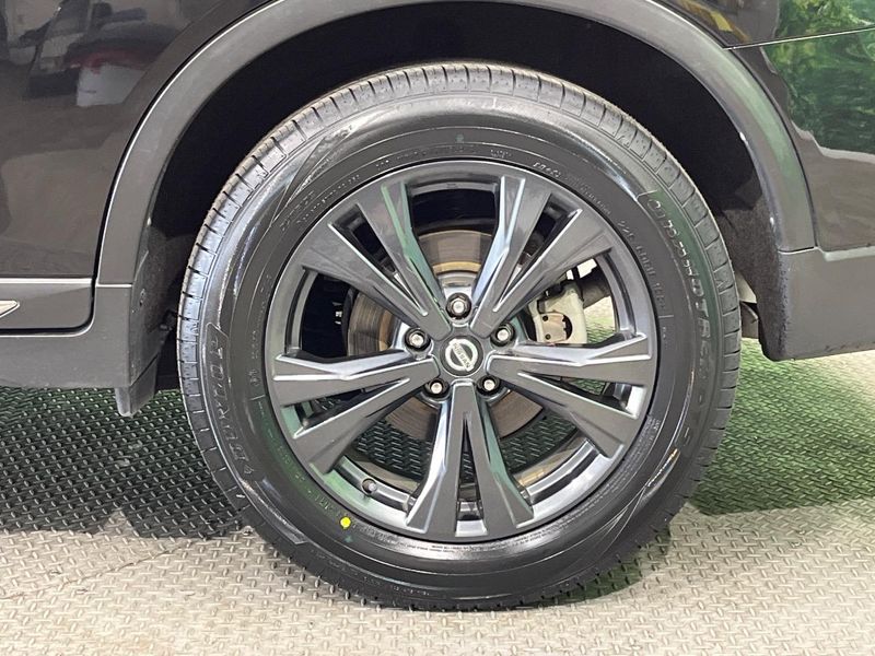 2021 Nissan X-Trail 5BA-NT32 (UW-6aacad90780f8)[11]