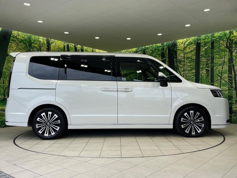 2022 Honda Step Wagon 6AA-RP8 (UW-6aacada1082d8)[7]