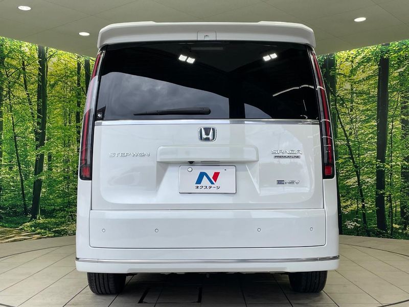 2022 Honda Step Wagon 6AA-RP8 (UW-6aacada1082d8)[9]