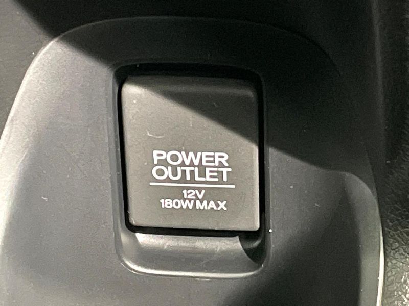 2014 Honda Vezel DAA-RU3 (UW-6aacada807316)[20]