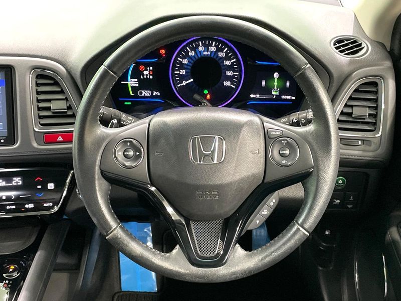 2014 Honda Vezel DAA-RU3 (UW-6aacada807316)[24]