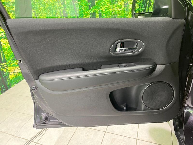 2014 Honda Vezel DAA-RU3 (UW-6aacada85beaf)[26]