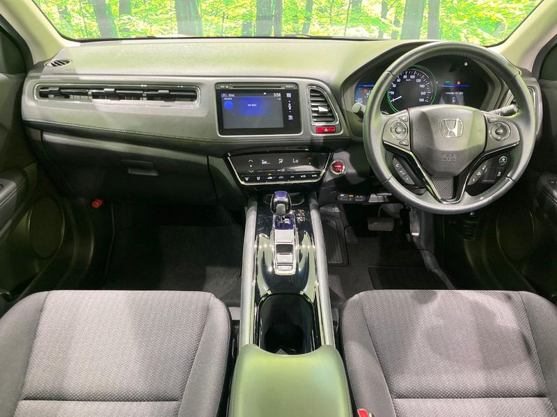 2014 Honda Vezel DAA-RU3 (UW-6aacada85beaf)[23]