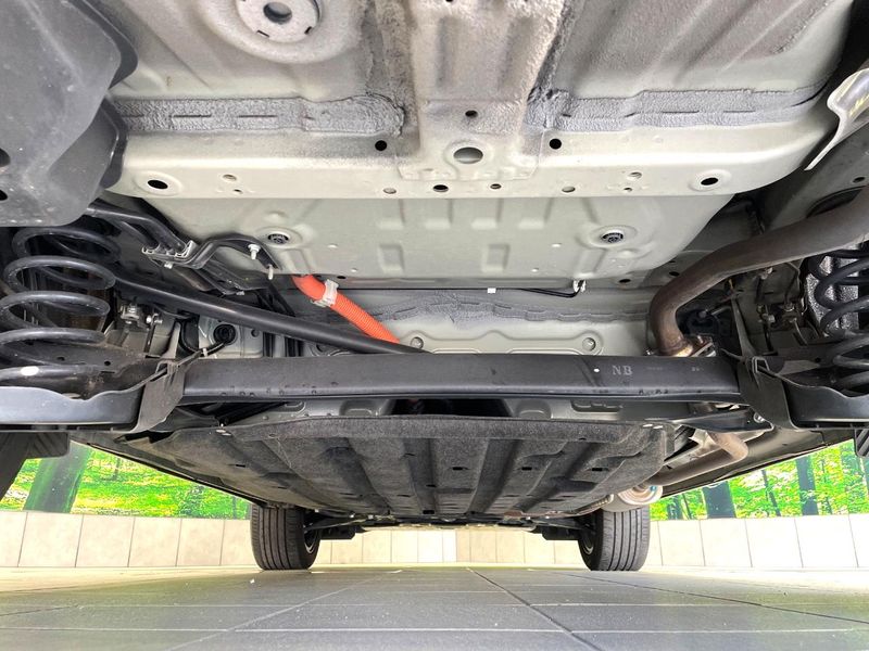 2022 Honda Vezel 6AA-RV5 (UW-6aacadb1737ed)[9]