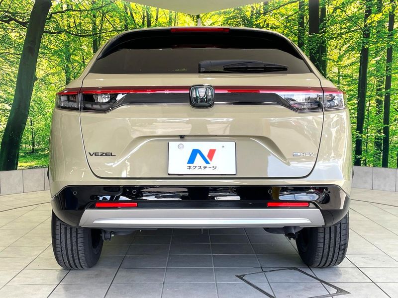 2022 Honda Vezel 6AA-RV5 (UW-6aacadb1737ed)[18]