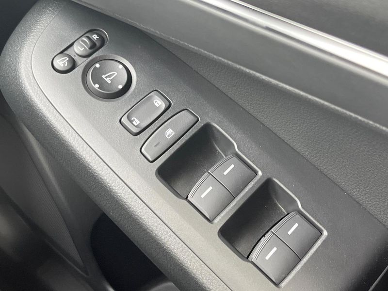 2024 Honda Vezel 6AA-RV5 (UW-6aacadb91e4a7)[12]