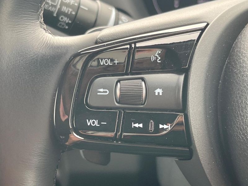 2024 Honda Vezel 6AA-RV5 (UW-6aacadb91e4a7)[9]