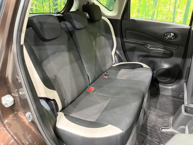 2018 Nissan Note DAA-SNE12 (UW-6aacadd9adca6)[25]
