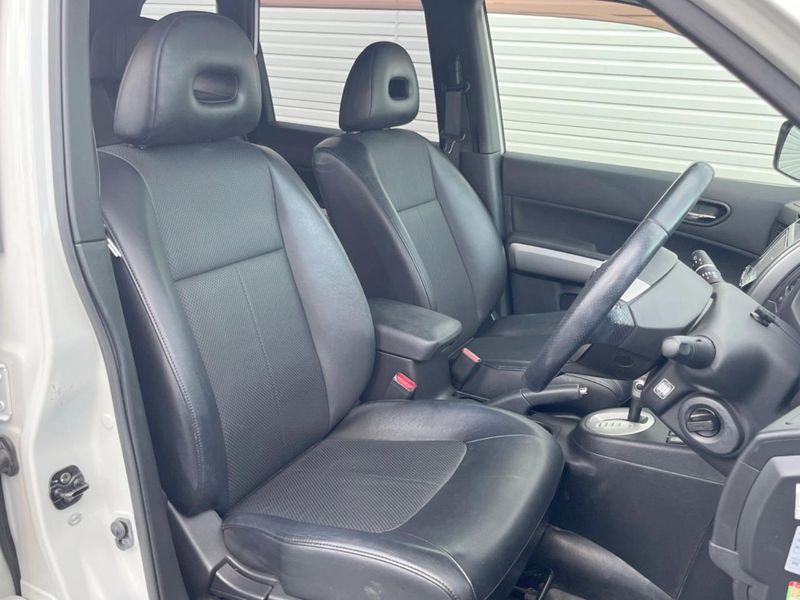 2011 Nissan X-Trail DBA-T31 (UW-6aacaddf10650)[17]
