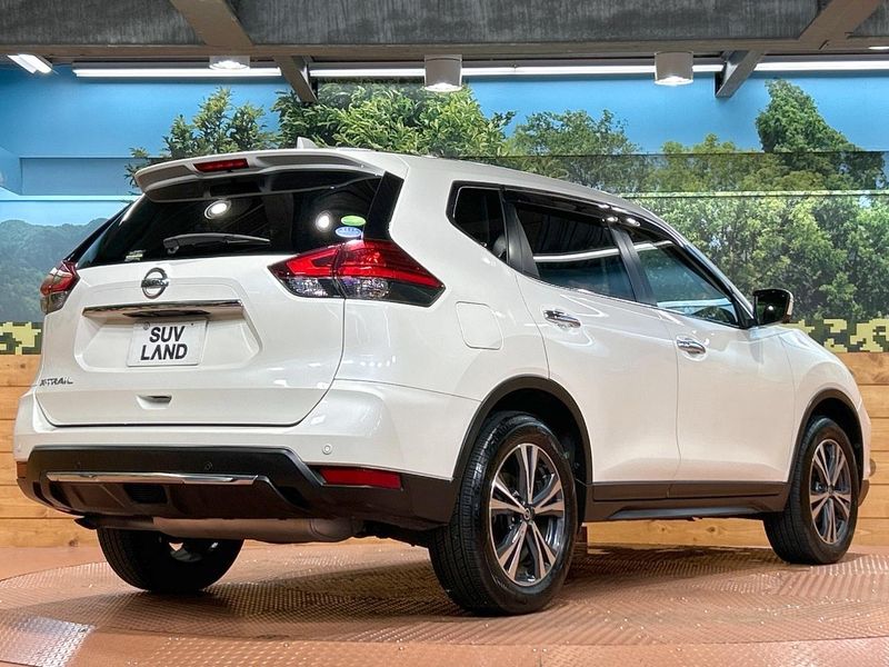 2019 Nissan X-Trail DBA-T32 (UW-6aacade329af6)[17]