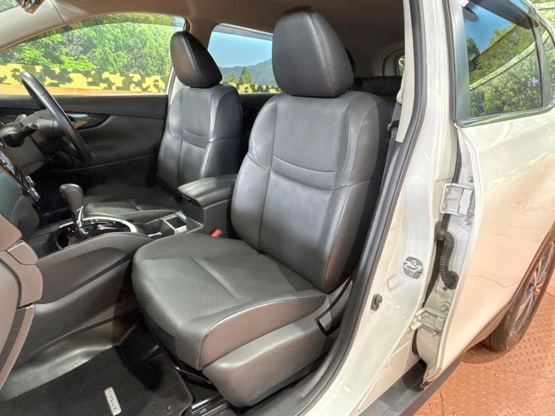 2019 Nissan X-Trail DBA-T32 (UW-6aacade329af6)[25]