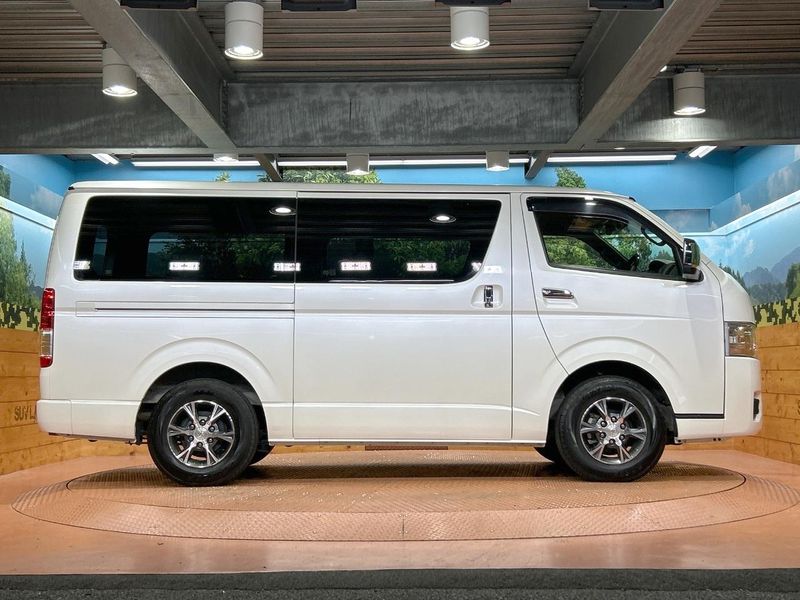 2025 Toyota Hiace Van 3BF-TRH200V (UW-6aacadea2526d)[16]