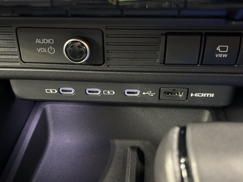 2025 Toyota Land Cruiser 250 3BA-TRJ250W (UW-6aacadf77d29d)[21]