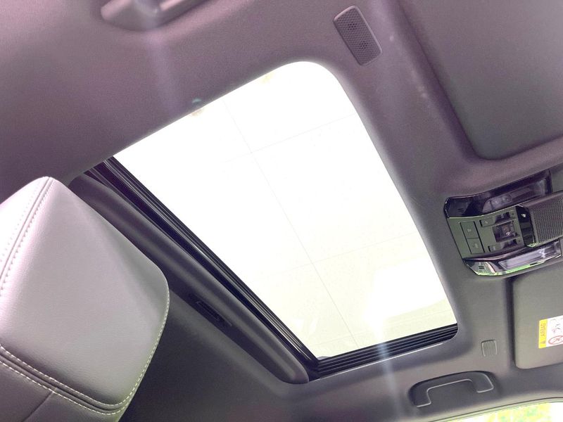 2025 Toyota Land Cruiser 250 3BA-TRJ250W (UW-6aacadf9a2628)[20]