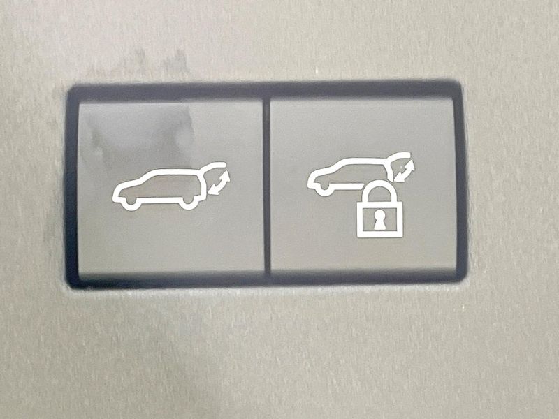2025 Toyota Land Cruiser 250 3BA-TRJ250W (UW-6aacadf9a2628)[16]