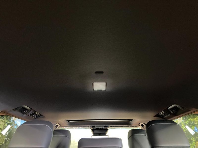 2025 Toyota Land Cruiser 250 3BA-TRJ250W (UW-6aacadf9c83cd)[26]