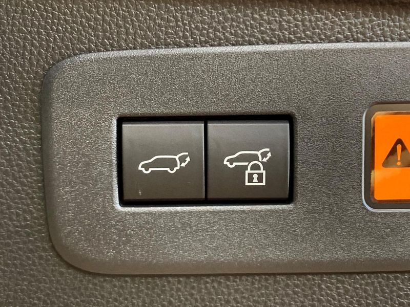 2026 Toyota Land Cruiser 250 3BA-TRJ250W (UW-6aacadfc45057)[28]