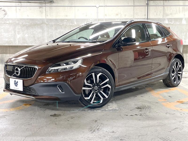 2019 Volvo V40 CBA-MB420XC (UW-6aacae36eb400)[0]