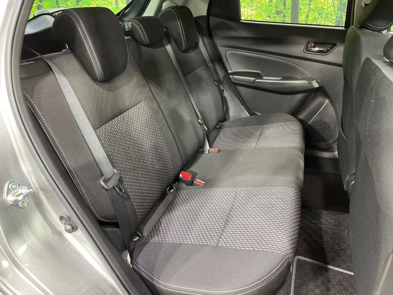 2019 Suzuki Swift DBA-ZD83S (UW-6aacae45daa6c)[24]