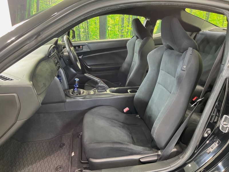 2015 Toyota 86 DBA-ZN6 (UW-6aacae491b828)[27]