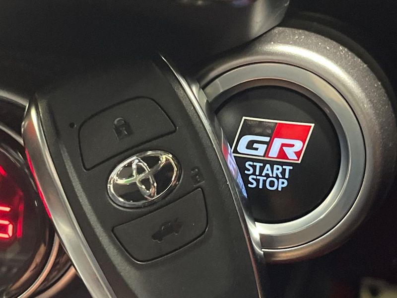 2022 Toyota GR86 3BA-ZN8 (UW-6aacae4c309e7)[20]