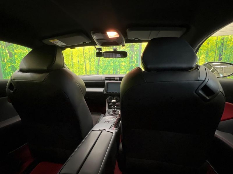 2022 Toyota GR86 3BA-ZN8 (UW-6aacae4c309e7)[12]