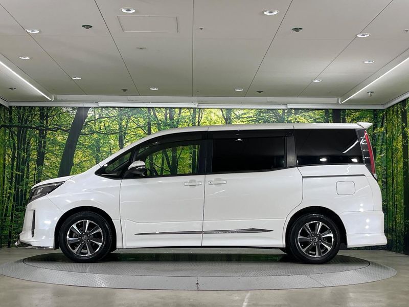 2017 Toyota Noah DBA-ZRR80W (UW-6aacae54acd08)[14]