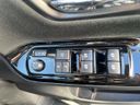 2017 Toyota Voxy DBA-ZRR80W (UW-6aacae57e6e4a)[12]