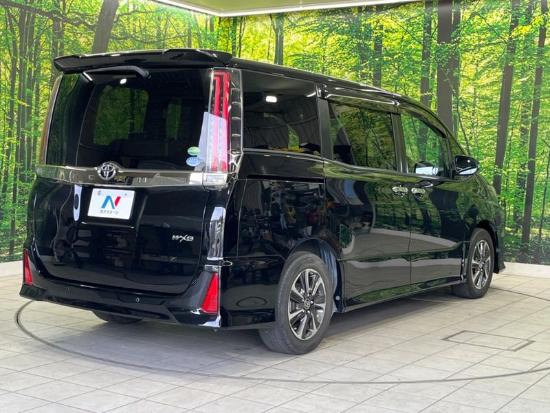 2019 Toyota Noah DBA-ZRR80W (UW-6aacae5ddf14d)[8]