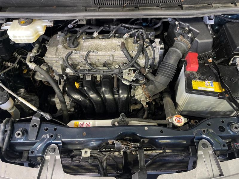 2019 Toyota Esquire DBA-ZRR85G (UW-6aacae6393a9b)[4]