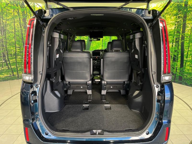 2019 Toyota Esquire DBA-ZRR85G (UW-6aacae6393a9b)[28]