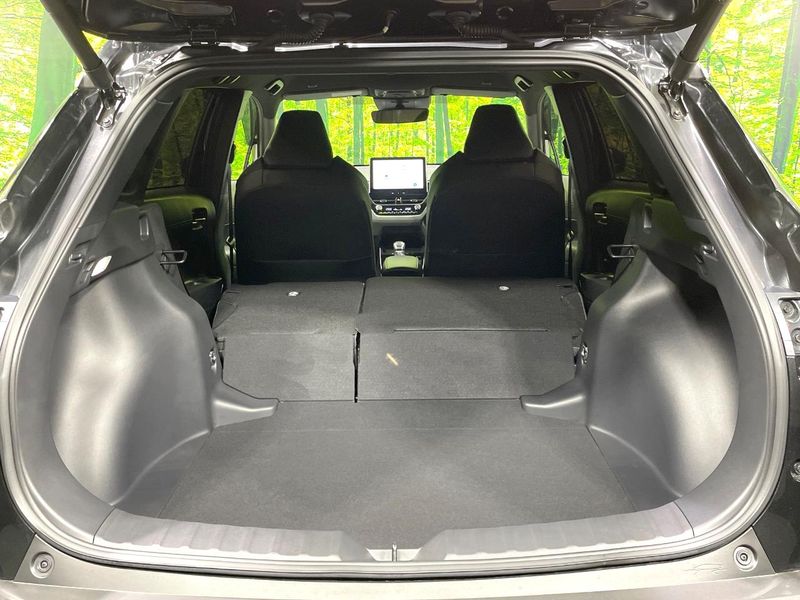 2025 Toyota Corolla Cross 6AA-ZVG13 (UW-6aacae713b0c2)[19]