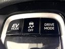 2022 Toyota Corolla Cross 6AA-ZVG15 (UW-6aacae733fc28)[25]