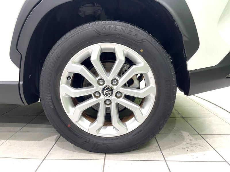 2022 Toyota Corolla Cross 6AA-ZVG15 (UW-6aacae733fc28)[8]