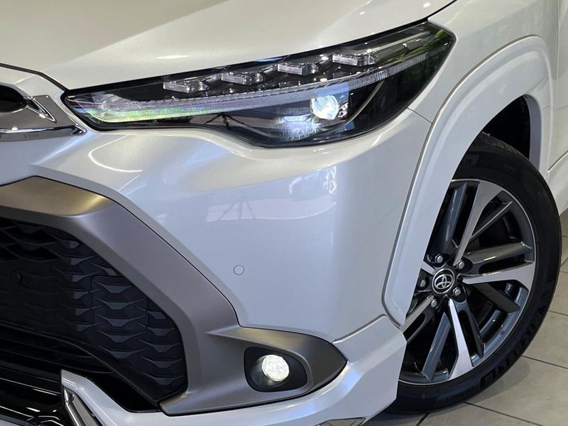2023 Toyota Corolla Cross 6AA-ZVG15 (UW-6aacae73654a7)[18]