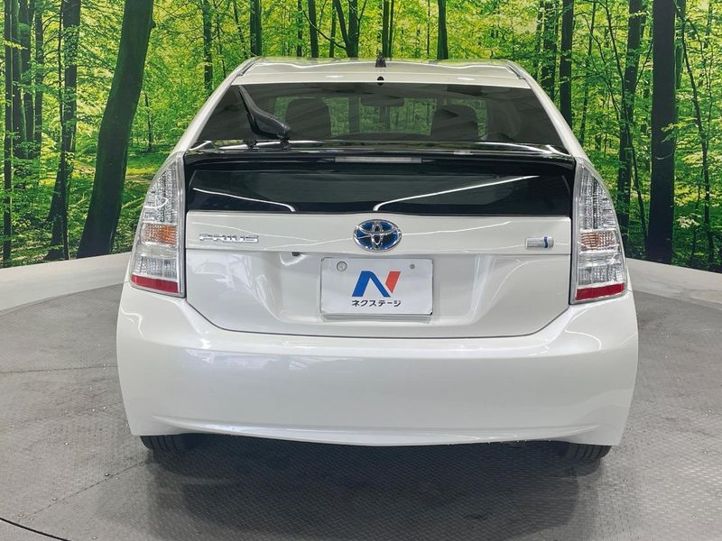 2011 Toyota Prius DAA-ZVW30 (UW-6aacae7970cf6)[16]