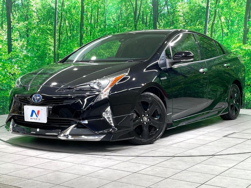 2017 Toyota Prius DAA-ZVW50 (UW-6aacae805e97a)[0]
