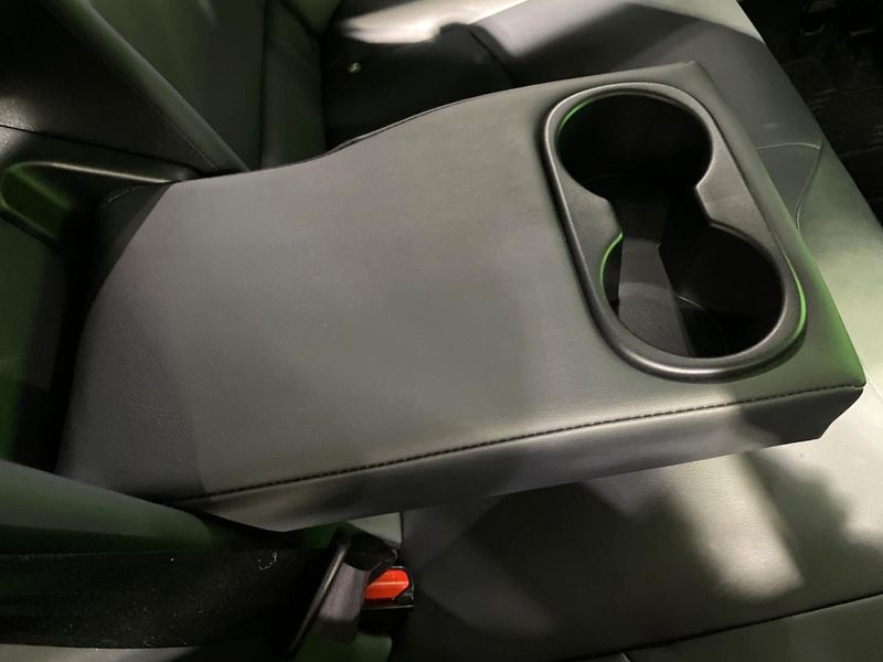 2017 Toyota Prius DAA-ZVW50 (UW-6aacae805e97a)[26]
