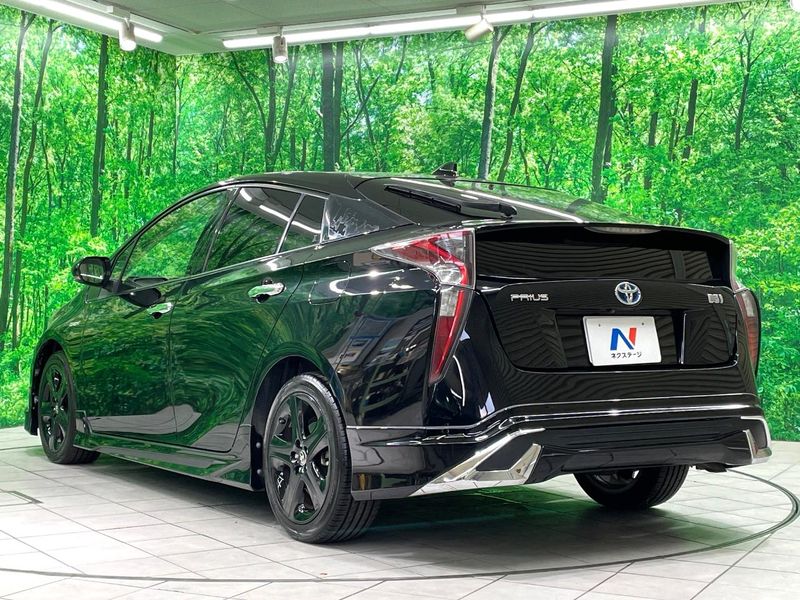 2017 Toyota Prius DAA-ZVW50 (UW-6aacae805e97a)[7]