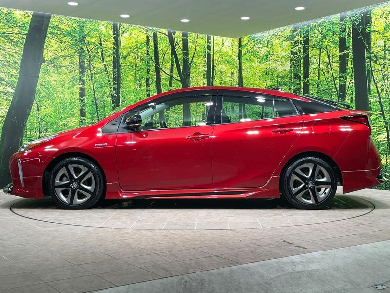 2019 Toyota Prius DAA-ZVW51 (UW-6aacae8583086)[19]